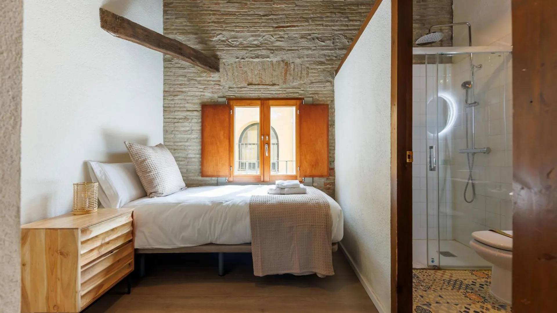 Bravissimo Calderes El Bou, With River View Girona 0*,